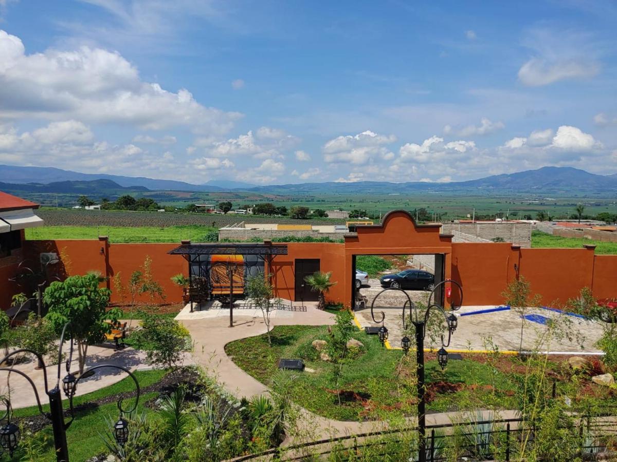 Casa Naiyari Hotel Tepic Exterior photo