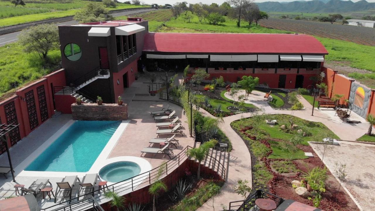 Casa Naiyari Hotel Tepic Exterior photo